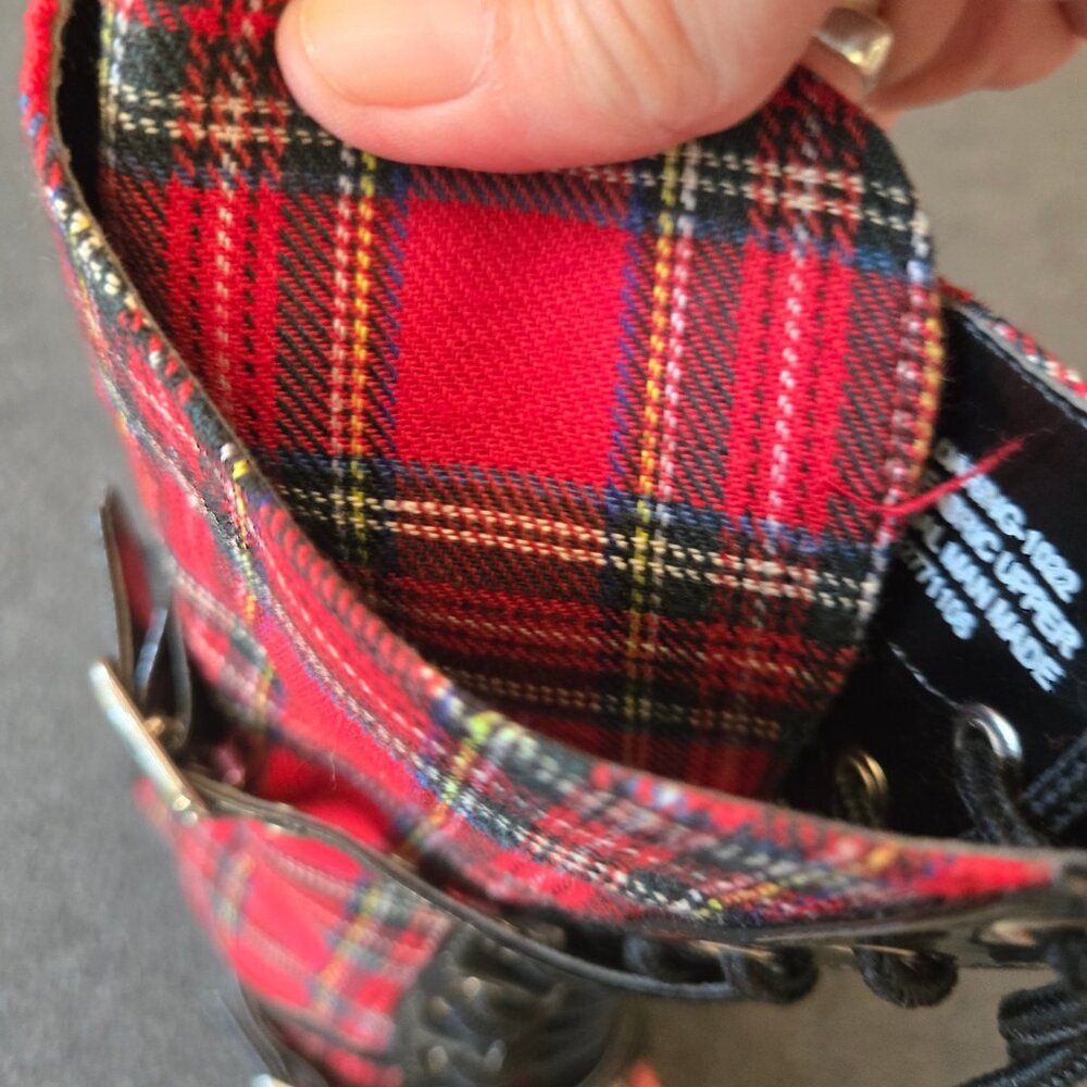 Wicked Plaid Goth Buckle Boots, Sz 6 - Picture 4 of 12